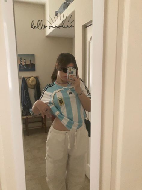 Argentina Tshirt Outfit, Argentina Soccer Jersey Outfit, Argentina Shirt Outfit, Oversized Soccer Jersey Outfit Women, Soccer Shirt Outfit Women, Messi Jersey Outfit, Jersey Outfit Soccer, Argentina Jersey Outfit, Mexico Jersey Outfit Woman