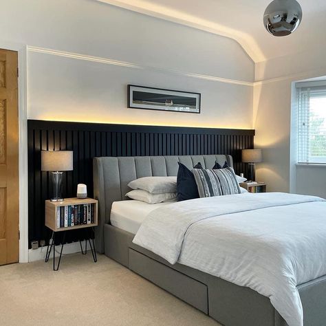 2 Toned Walls Bedroom, Black Panelling Bedroom Ideas, Bedroom Panelling With Lights, Grey Bedroom With Panelling, Behind Bed Panelling Ideas, Neutral Bedroom Men, Modern Panelling Bedroom, Black Panelling Behind Bed, Mens Neutral Bedroom