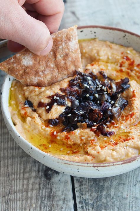 Hummus Brands, Chili Onion Crunch, Vegan Bean Recipes, The Best Hummus, Best Hummus, Caramelised Onions, Vegetarian Protein Sources, Healthy Dips, Vegan Beans