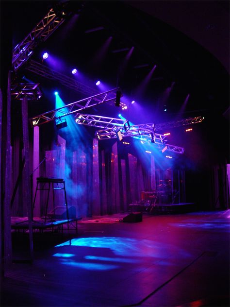 Big Stage Aesthetic, Small Stage Aesthetic, Stage Astetic, Dark Set Design, Blue Stage Background, Lighting Stage Design, Dance Stage Lighting, Cool Stage Design, Church Lighting Ideas