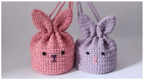 Crochet Bunny Pouch Bag - Design Peak Crochet Bunny Drawstring Bag, Bunny Bag Crochet, Crochet Pockets, Crochet Easter Bunny, Plastic Bag Crochet, Crochet Candy, Bunny Backpack, Bag Tutorials, Crocheted Bags