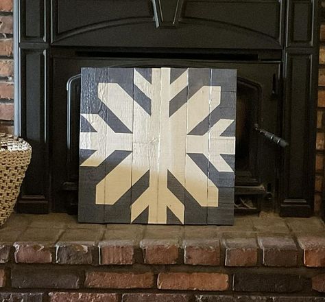 Barn Quilt Addicts | Thinking of snowflakes today. | Facebook Snowflake Barn Quilt Pattern, Barn Quilt Patterns, Barn Quilt, Quilt Patterns, Pattern