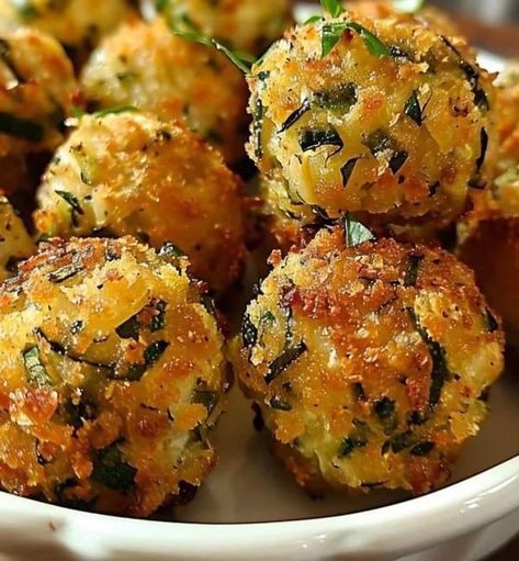 Easy Diabetic Recipes | Zucchini Garlic Bites | Facebook Zucchini Garlic Bites, Zucchini Balls, Garlic Bites, Garlic Zucchini, Zucchini Bites, How To Cook Zucchini, Healthy Recipes For Diabetics, Shredded Zucchini, No Calorie Foods