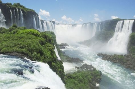 Iguazu Falls, Brazil. Iguazu Waterfalls, Iguazu National Park, Visit Argentina, Adventure Tourism, Iguazu Falls, Ushuaia, The Tourist, Famous Places, Unesco World Heritage Site