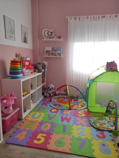 Playroom Ideas Small Space, Colorful Playroom Ideas, Kids Bedroom Wall Decor, Small Playroom, Baby Playroom, Baby Room Organization, Toddler Playroom, Kids Playroom Decor