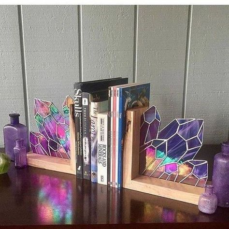 Celestial Bedroom, Diy Resin Casting, Diy Bookends, Zen Room, Dekor Diy, Room Deco, Stained Glass Diy, Stained Glass Projects, Diy Tips