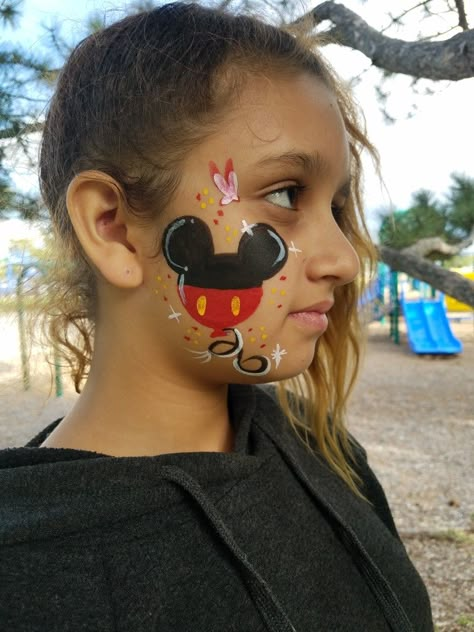 Mini Mouse Face Painting, Mickey Mouse Face Paint, Minnie Mouse Face Paint, Minnie Mouse Face Painting, Mouse Face Paint, Miki Mouse, Face Painting Easy, Kids Face Paint, Mickey Mouse Birthday Party