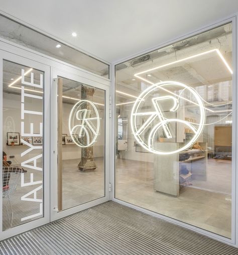 Salon Goals, Fitness Center Design, Cycling Studio, Studio Floor Plans, Spin Studio, Tiny Office, Faux Stone Panels, Interiors Photography, Gym Studio