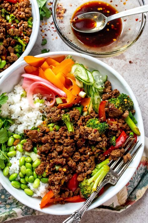 Teriyaki Beef Bowls - Sailor Bailey Veggie Loaded Dinner, Sailor Bailey, Asian Inspired Salad, Turkey Bowl, Teriyaki Bowl, Healthy Bowls Recipes, Teriyaki Beef, Beef Bowls, Rice Bowls Recipes