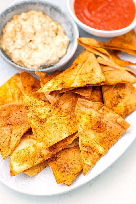 Air Fryer Pita Chips Crispy Flatbread, Gluten Free Pita, Fried Chips, Pasta Side Dishes, Beetroot Dip, Best Instant Pot Recipe, Pita Chips, Everything Bagel, Favorite Snack