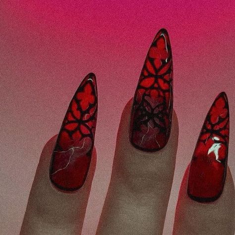 Nail Gothic Ideas, Nail Vampire, Gothic Spring Nails, Nails Gothic Ideas, Gothic Red Nails, Black And Red Stiletto Nails, Gothic Nails Designs, Cathedral Nails, Red And Black Nail Art