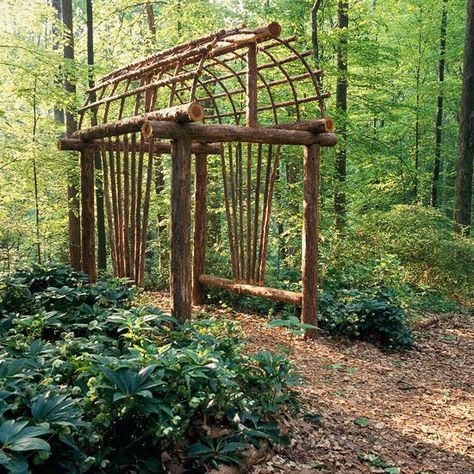 A simple arbor can add rustic charm to a country or wooded landscape. Pick your favorite natural style from this collection. Rustic Arbor, Arbor Ideas, Arbors Trellis, Beautiful Home Gardens, Building A Pergola, Garden Arbor, Rustic Garden Decor, Garden Trellis, Yard And Garden