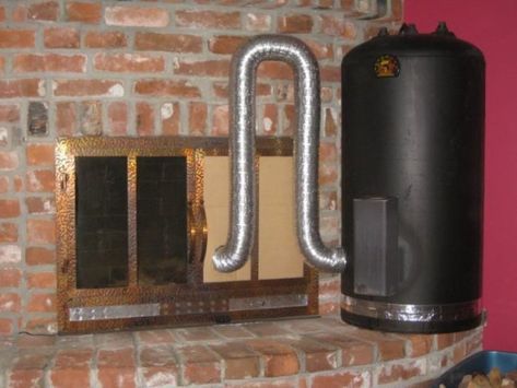 Einfaches Gerät heizt Ihre Wohnung, spart Geld und erzeugt ständig heißes Wasser Rocket Heater, Rocket Stove Mass Heater, Build A Rocket, Diy Rocket Stove, Rocket Mass Heater, Diy Rocket, Hot Water Tanks, Stove Heater, Rocket Stove