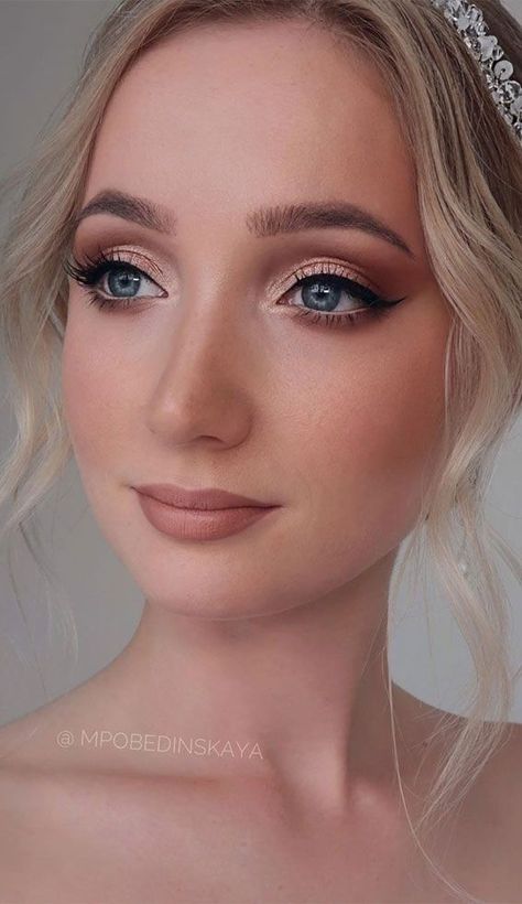 Rustic Bridal Makeup Brides, Bride Makeup Pale Skin, Bridal Makeup For Blue Eyes Pale Skin, Makeup Looks For Maternity Photos, Wedding Makeup For Blue Eyes Pale Skin, Wedding Day Makeup Fair Skin, Bridal Make Up Fair Skin, Wedding Make Up Fair Skin, Bridal Make Up Pale Skin