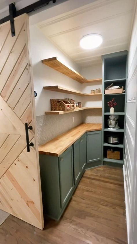 Coastal Pantry Ideas, Wood Shelves In Pantry, Small Pantry Remodel, Tiny Pantry Organization, Tiny Pantry Organization Ideas, Kitchen Color Scheme, Shallow Pantry, Pantry Door Ideas, Tiny Pantry