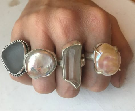 Seaglass Rings, Winter Jewelry, Modernist Jewelry, How To Make Rings, Dope Jewelry, Funky Jewelry, Dream Jewelry, Jewelry Inspo, Piercing Jewelry