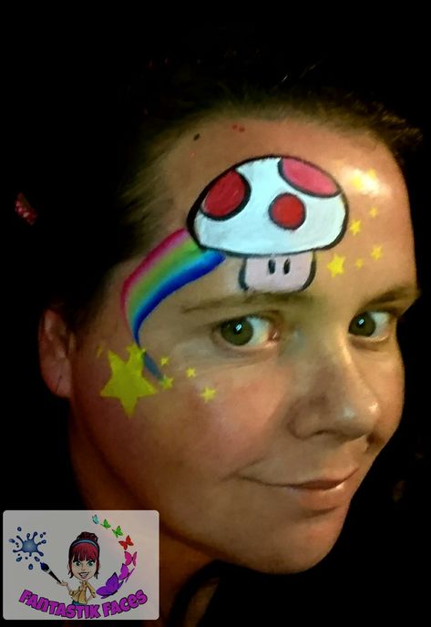 Super Mario Facepainting. mushroom with rainbow. Could be altered to 1UP Face Paint Mushroom, Mario Face Paint Easy, Mario Bros Face Paint, Super Mario Face Paint, Yoshi Face Paint, Bowser Face Paint, Mario Face Painting, Mario Facepainting, Mario Face Paint