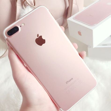 Gold Camera, Rose Gold Aesthetic, Rose Gold Iphone, Tout Rose, Gold Aesthetic, All Iphones, Iphone 3, Camera Reviews, I Phone