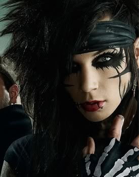 The make up tho... | Andy Biersack Andy Biersak, Jake Pitts, Andy Sixx, Ashley Purdy, Andy Black, Chris Martin, Andy Biersack, Teen Fiction, Veil Brides