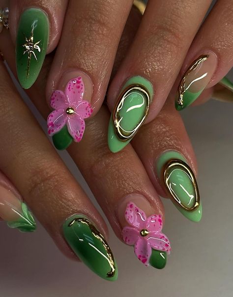 Dark Green And Pink Nails, Nature Nails, Bubble Nails, Overlay Nails, Flowers Nails, Green Acrylic Nails, Nails Designer, Spring Inspo, Classy Acrylic Nails