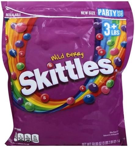 Skittles Logo, Period Cravings, Gum Flavors, Bubble Gum Flavor, Road Trip Food, Popular Candy, Valentine's Day Gift Baskets, Cool Fidget Toys, Junk Food Snacks