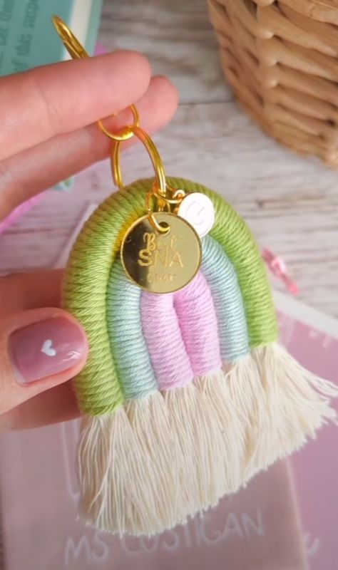 Thread Keychain, Rainbow Macrame, Magical Rainbow, Paw Patrol Birthday, Macrame Hanging, Craft Show Ideas, Macrame Ideas, Keychain Design, Macrame Decor