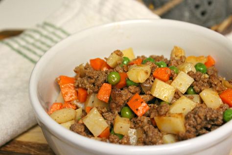 Filipino Picadillo Picadillo Recipe Filipino, Filipino Picadillo, Hawaiian Meatballs, Picadillo Recipe, Easy Filipino Recipes, Spaghetti With Ground Beef, Chicken Recipe Air Fryer, Reheat Chicken, Filipino Food Recipes