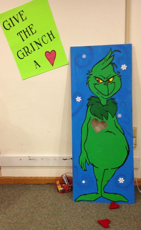 Grinch Photo Props, Grinch Event Ideas, Trunk Or Treat Grinch Theme, Grinch Themed Party Games, Grinch Party Ideas Games, Whoville Crafts For Kids, The Grinch Trunk Or Treat Ideas, Grinch Selfie Station, Grinch Movie Decorations