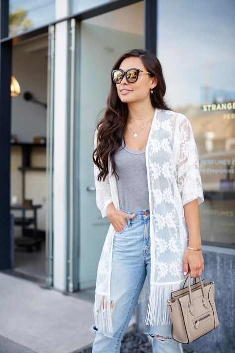 White Lace Kimono Outfit, Kimono Outfit Ideas, Lace Kimono Outfit, Shrug Outfit, White Lace Cardigan, White Lace Kimono, White Shrug, Kimono Outfits, Kimono Outfit