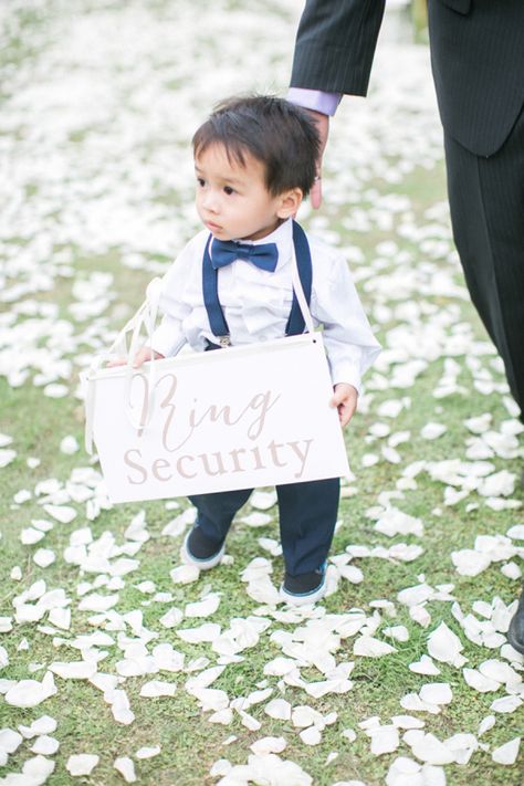 Looking for some cute wording for your flower girl or page boy's entrance sign? Check out these 15 adorable ideas... Funny Wedding Signs, Wedding Outfit For Boys, Ring Boy, Ring Security, Boy Sign, Cute Ideas, Entrance Sign, Flower Boys, Wedding Signage