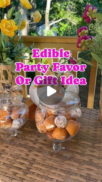 Ashley Temple on Instagram: "Comment Donut Party for the supplies! 

SAVE this edible party favor or in this case a teacher appreciation gift is so easy to make it home doing things yourself will definitely save some money and this is an easy project to take on!

🩵clear boxes
🍩 donuts 
🎀 ribbon
💜 digital tag to match! 

Hi, I’m Ashley. I share tons of party favors gift ideas seasonal decor. I love sharing all the treasures on Amazon. You didn’t know you needed. Please follow my page for more ideas!! 🎀💗🩵💜

DIY party, party favors, party, supplies, teacher, appreciation gifts, first day of school gift, back to school, edible party favors, bridal shower, baby shower, birthday party

#amazonfinds #amazonhome #amazonmusthaves #amazonmom #diymom #partystylist" Diy Donut Party, Edible Party Favors, Donut Party Favors, Diy Donut, First Day Of School Gift, Fun Party Ideas, Ashley I, Donut Party, Clear Box