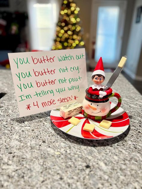 Elf On The Shelf Pet Ideas, Elf On The Shelves, Kindness Elves, Elf Notes, Elf Accessories, Elf Mischief, Elf Ideas Easy, Elf Of The Shelf, Elf Shelf