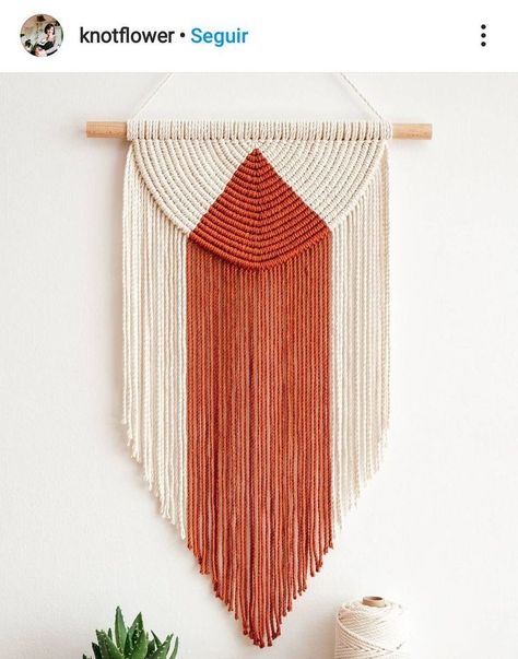 Two Tone Macrame, Fringed Wall Art, Macrame Modern, Modern Macrame Wall Hanging, Diy Floral Decor, Macrame Wall Hanger, Yarn Hanging, Macrame Backdrop, Boho Crafts Diy