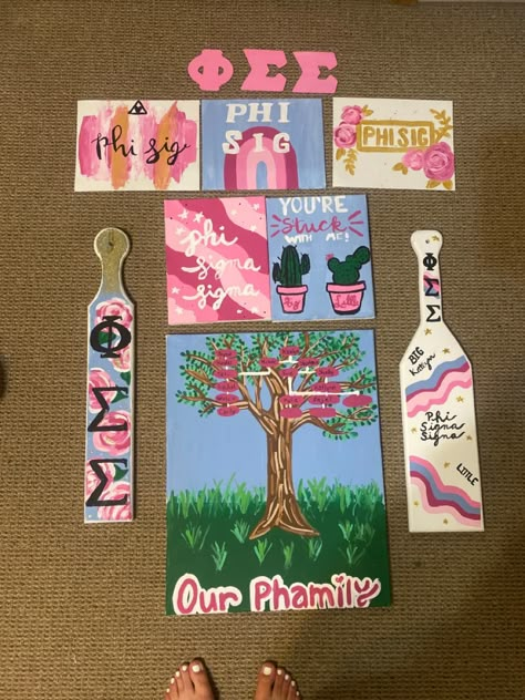 Phi Sigma Sigma big little crafts. Two paddles. Sorority Family tree, big little paddle, and your stuck with me. Colors: pink, light pink, dark pink, gold, green and blue Sorority phi sig litp big little crafts Cute Sorority Paddles Ideas, Sorority Twin Paddles, Big Little Crafts, Sorority Family Tree, Big Little Plaques, Big Little Canvas Ideas, Big Little Paintings, Big Little Sorority Plaques, Big Little Picture Frame