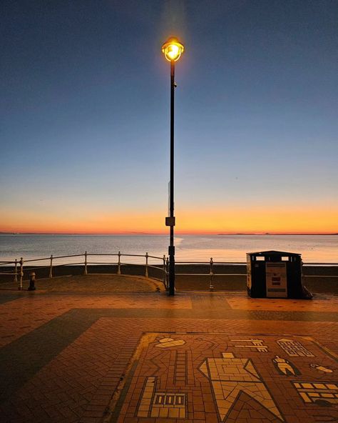 Portobello Sunrise #beach #beachlife #beachvibes #beachview #coastline #edinburgh #landscapephotography #morningsun #morningsunrise… | Instagram Edinburgh Beach, Portobello Edinburgh, Jamie Thomas, Sunrise Pictures, Morning Sunrise, Sunrise Beach, World Photography, Morning Sun, Beach View