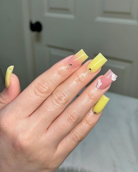 Acrylic Nails Yellow, Best Summer Nails, Elevate Yourself, A Virtuous Woman, Tapered Square Nails, Drip Nails, Virtuous Woman, French Acrylic Nails, Short Square Acrylic Nails