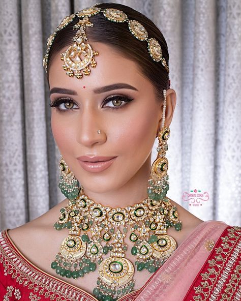 North Indian Bride Makeup, Desi Bridal Makeup, Soft Glam Bridal Makeup, Soft Glam Bridal, Glam Bridal Makeup, 2024 Makeup, Makeup Shoot, Shiv Parvati, Jadau Jewellery