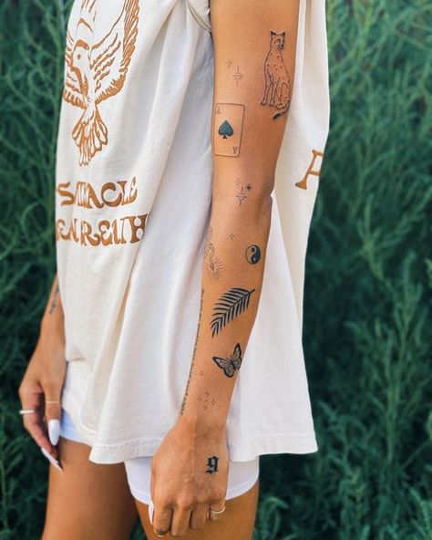 Sticker Tattoo Arm Sleeve, Girly Sticker Sleeve Tattoo, Patch Sleeve Women Tattoo, Back On Arm Tattoo, Forearm Sticker Tattoo, Sticker Sleeve Tattoos For Women Ideas, Stick Sleeve Tattoo, Tattoo Stamp Sleeve, Mid Arm Sleeve Tattoos For Women