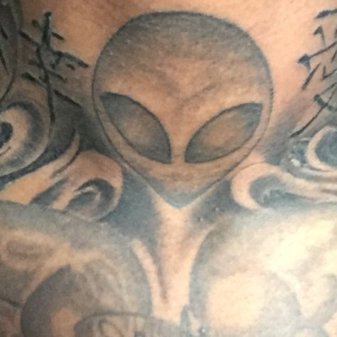 Alien head tattoo in the middle of the front of the neck Alien Head Tattoo, Alien Head, Head Tattoo, Head Tattoos, Neck Tattoo, I Tattoo, In The Middle, Skull Tattoo, Portrait Tattoo