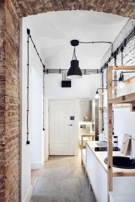 Exposed Wiring, Loft Houses, Saint Pablo, Shed Interior, Interior Columns, Industrial Home Design, Industrial Style Kitchen, Loft Lighting, Loft Interiors