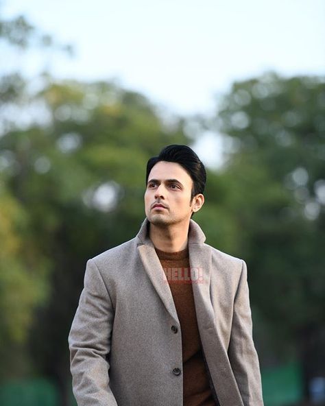 Usman Mukhtar Pakistani Actors Male, Usman Mukhtar, Boys Dressing, Naimal Khawar, Male Movie Stars, Stylish Boy, Pakistani Actors, Swag Boys, Motivating Quotes