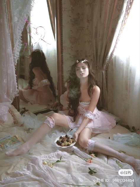 Sitting Between Legs Pose, Photo Poses Girly, Ethereal Pose Reference, Ethereal Poses, Angelic Vibes, Human Doll, Attractive Clothing, Magazine Article, Dreamy Photography