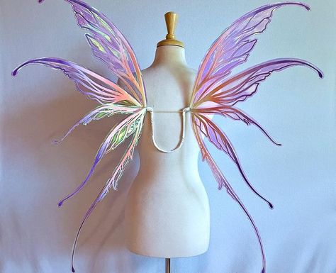 Pixie Wings Tattoo, Fairy Godmother Costume, Wings Diy, Diy Fairy Wings, Fairy Princess Costume, Pixie Wings, Gossamer Wings, Diy Wings, Staff Party