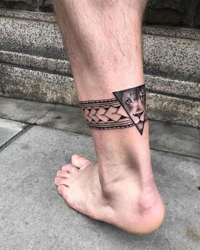 Ankle Band Tattoo, Bracelet Tattoo For Man, Ankle Tattoo Men, Leg Band Tattoos, Infected Tattoo, Band Tattoos For Men, Fonts Tattoo, Tattoo Family, Tattoo Lion