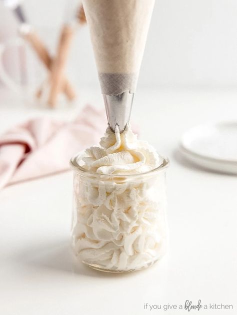 piping bag with tip filling glass jar with homemade whipped cream Easy Homemade Whipped Cream, Rum Raisin Ice Cream, Perfect Whipped Cream, Homemade Whipped Cream Recipe, Whipped Cream Recipe, Stabilized Whipped Cream, Cake Ice Cream, Making Whipped Cream, Cheesecake Pie