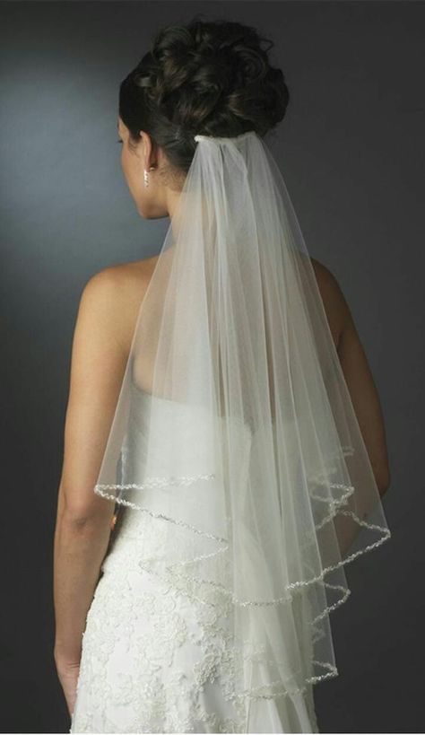 Wedding Hairstlyes, Elbow Length Veil, Bridal Hair Veil, Veil Styles, Vintage Veils, Bride Veil, Vintage Wedding Hair, Bridal Hair Updo, Wedding Hairstyles With Veil