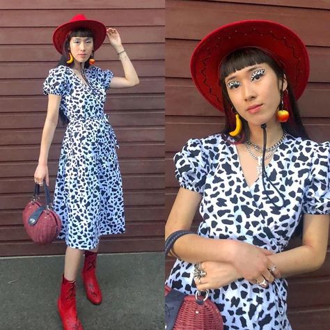 Pop Of Color Outfits, Cottagecore Modern, Makeup Silver, Cow Print Dress, Earrings Space, Cottagecore Outfit, Space Cowgirl, Color Outfits, Trans People