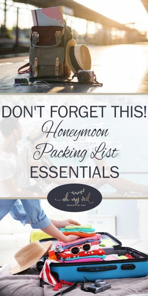 Honeymoon Packing List, DIY Honeymoon | Honeymoon Planning | Honeymoon Packing List Tips and Tricks | Packing Guide for Your Honeymoon #honeymoon #packing #traveltips Honeymoon Travel Essentials, Memorable Wedding Ideas, Honeymoon Packing List, Honeymoon Packing, Polaroid Wedding, Minimalist Packing, Honeymoon Planning, Packing Guide, Wedding Party Table