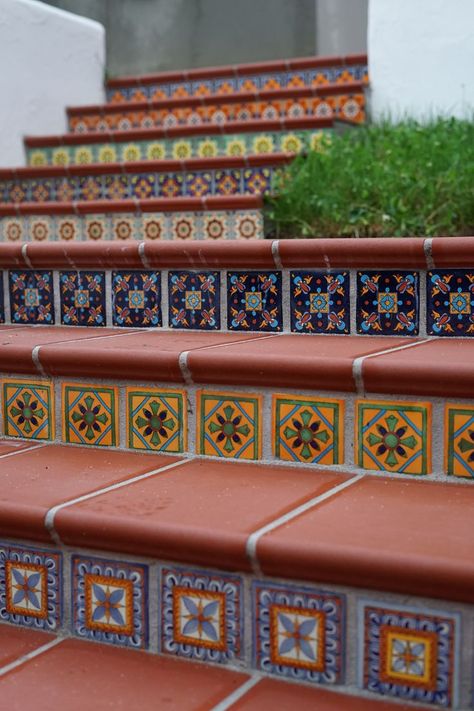 Front yard stairs - Talavera tiles Front Yard Stairs, Yard Stairs, Spanish Floor Tile, Talavera Tile, Tile Stairs, Talavera Tiles, Patio Roof, Mission Style, Spanish Colonial