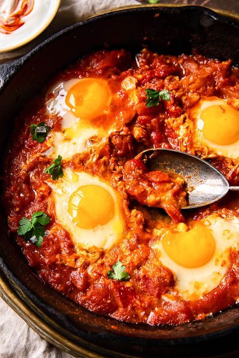 Turkish Shakshuka, Shashuksha Recipe, Saksuka Recipe, Shakshuka Recipe Traditional, Shakshuka Recipe, Shashuksha Eggs, Simple Shakshuka, Shakshuka Recipe For One, Authentic Shakshuka